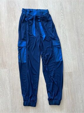 Lucy In The Sky Women’s Size XS Metallic Navy  Cargo Jogger Pants with Tie Waist